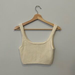 Aritzia white/cream top